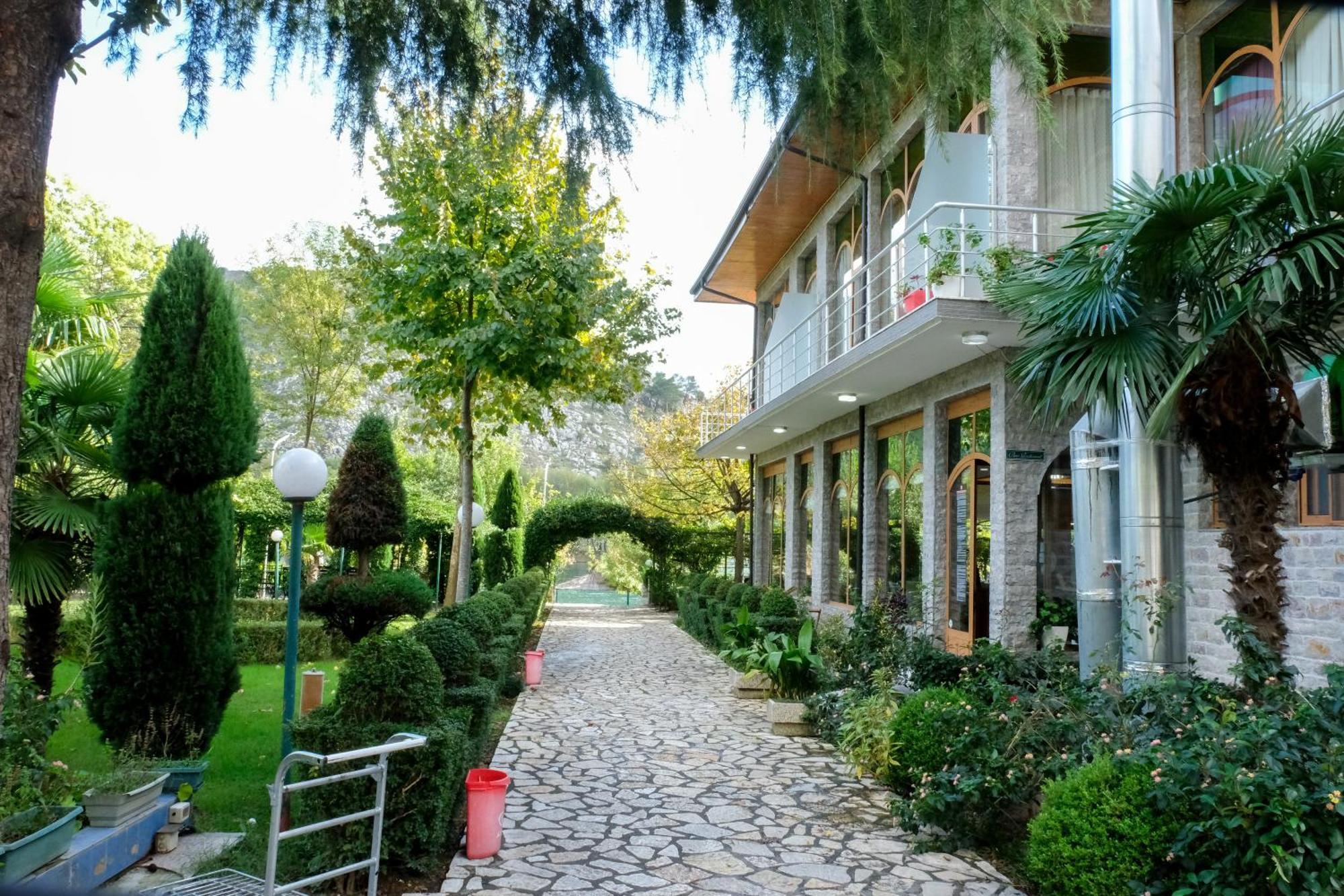 Buna Park Hotel Shkodër Exterior foto