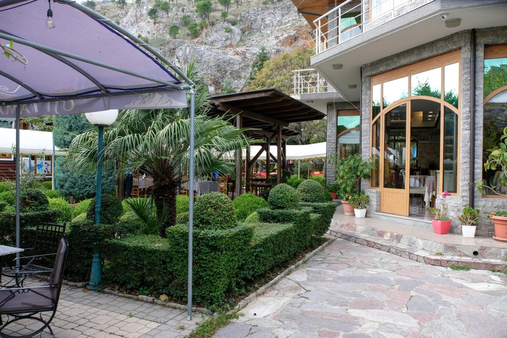 Buna Park Hotel Shkodër Exterior foto